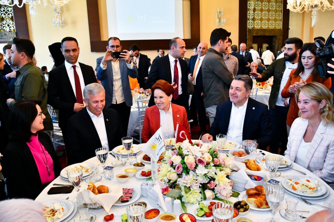 İl, İlçe Yönetimleri ve Milletvekili Adaylarımızla Buluştuk - Adnan Beker, İYİ Parti Ankara 2. Bölge Milletvekili Adayı